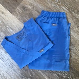 Figs Women’s Scrub Set (Ceil Blue)